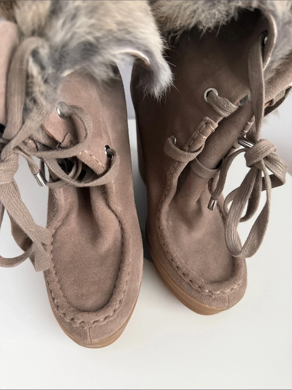 Coach Scout Sahara Suede Wedge Boots Fold Over Rabbit Fur Cuff Lace Up Moc-Toe